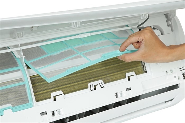 Máy lạnh Funiki 2 HP HSC18TMU.ST3 Máy lạnh Funiki 2 HP HSC18TMU.ST3 - góc nhìn 2